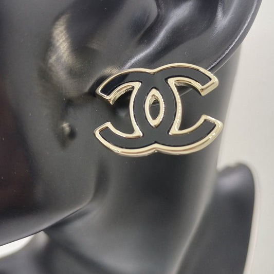 18K Chanel Black Earrings