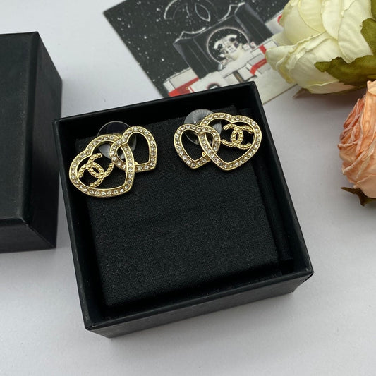 18K Chanel Heart Diamonds Earrings