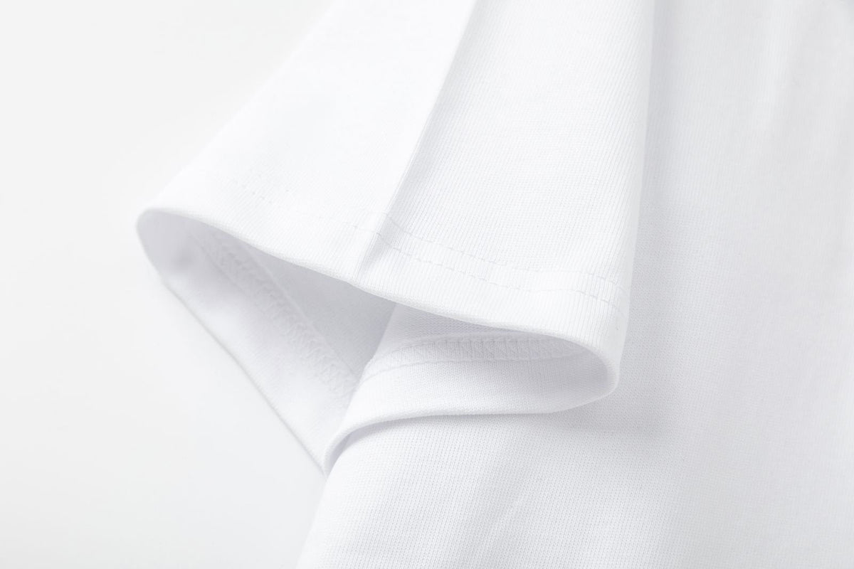 AMRI Staggered Wave Tee