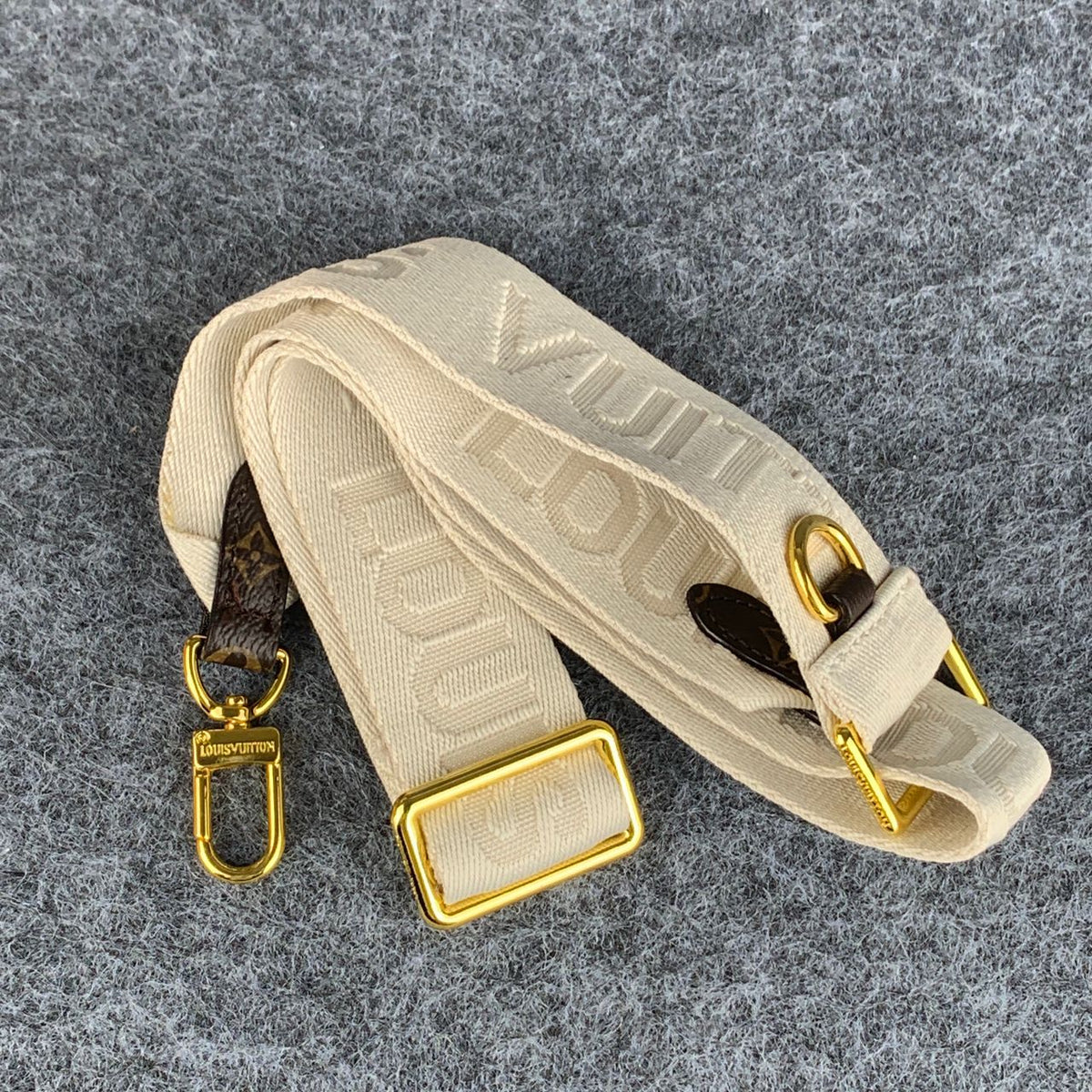 LV ONTHEGO GM GIANT REVERSE BROWN