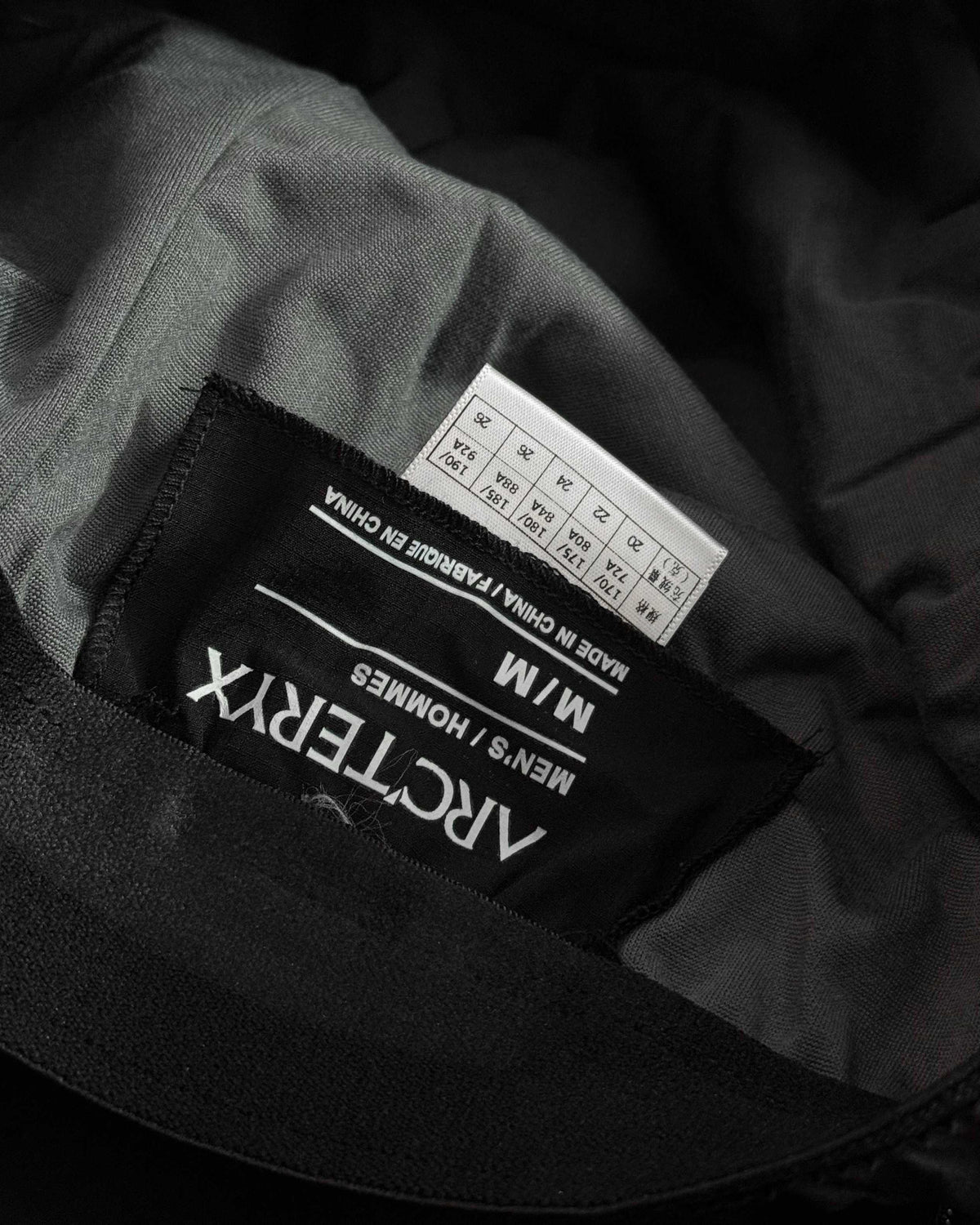 Arc'teryx TRAINING Series Windproof Down Trousers – Winter Collection