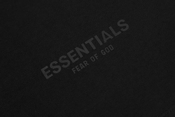 Fear of God ESSENTIALS Long Sleeve Tee