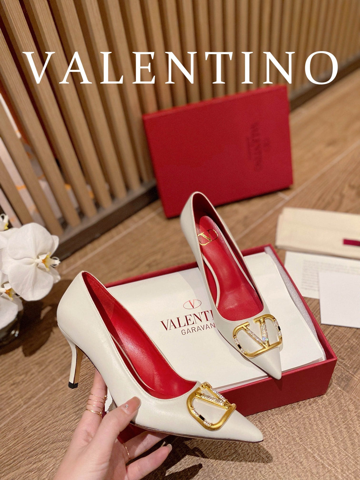 Valentino VLogo Signature Crystal Pumps – 2022 Collection