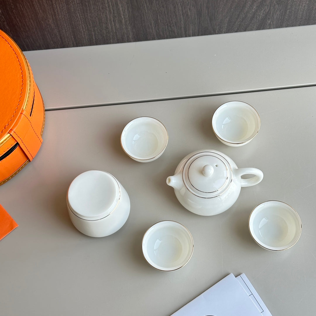 Hermes Lamb Fat Jade Travel Tea Set