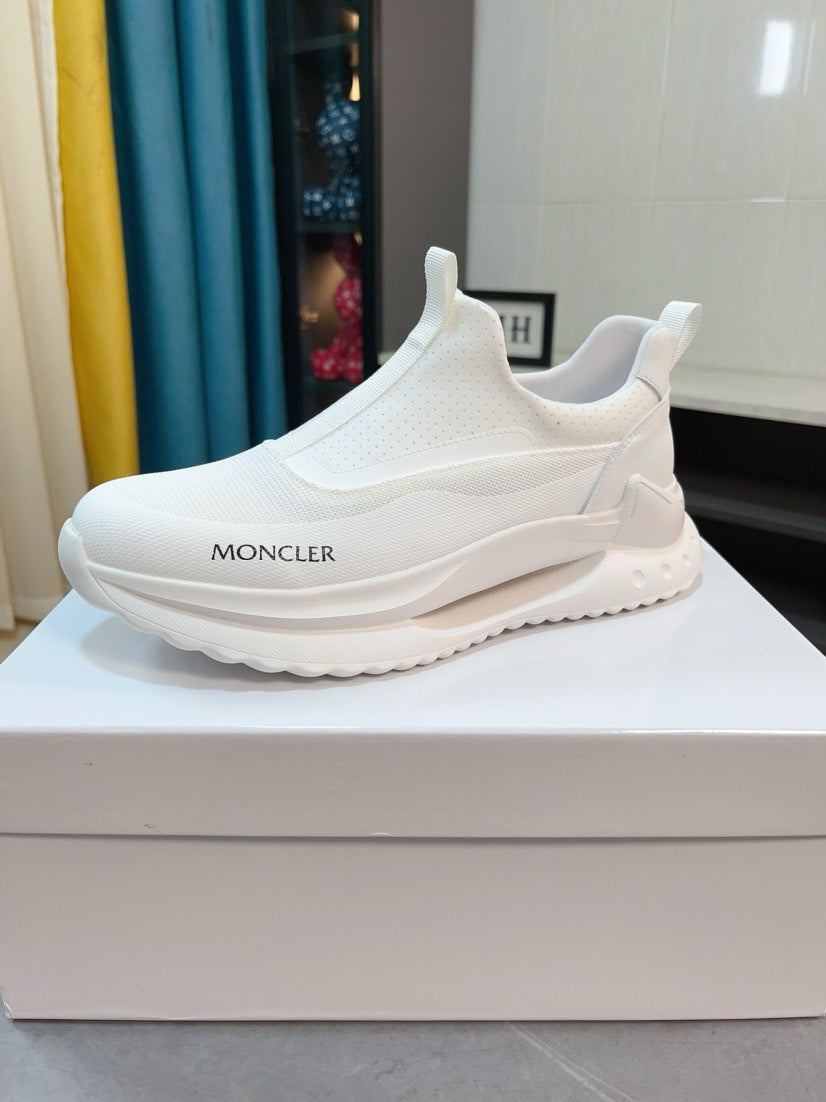 Moncler Calfskin Lace-Up Casual Sneakers