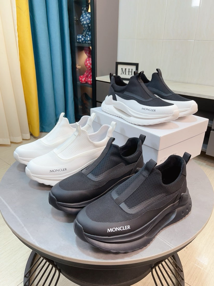 Moncler Calfskin Lace-Up Casual Sneakers