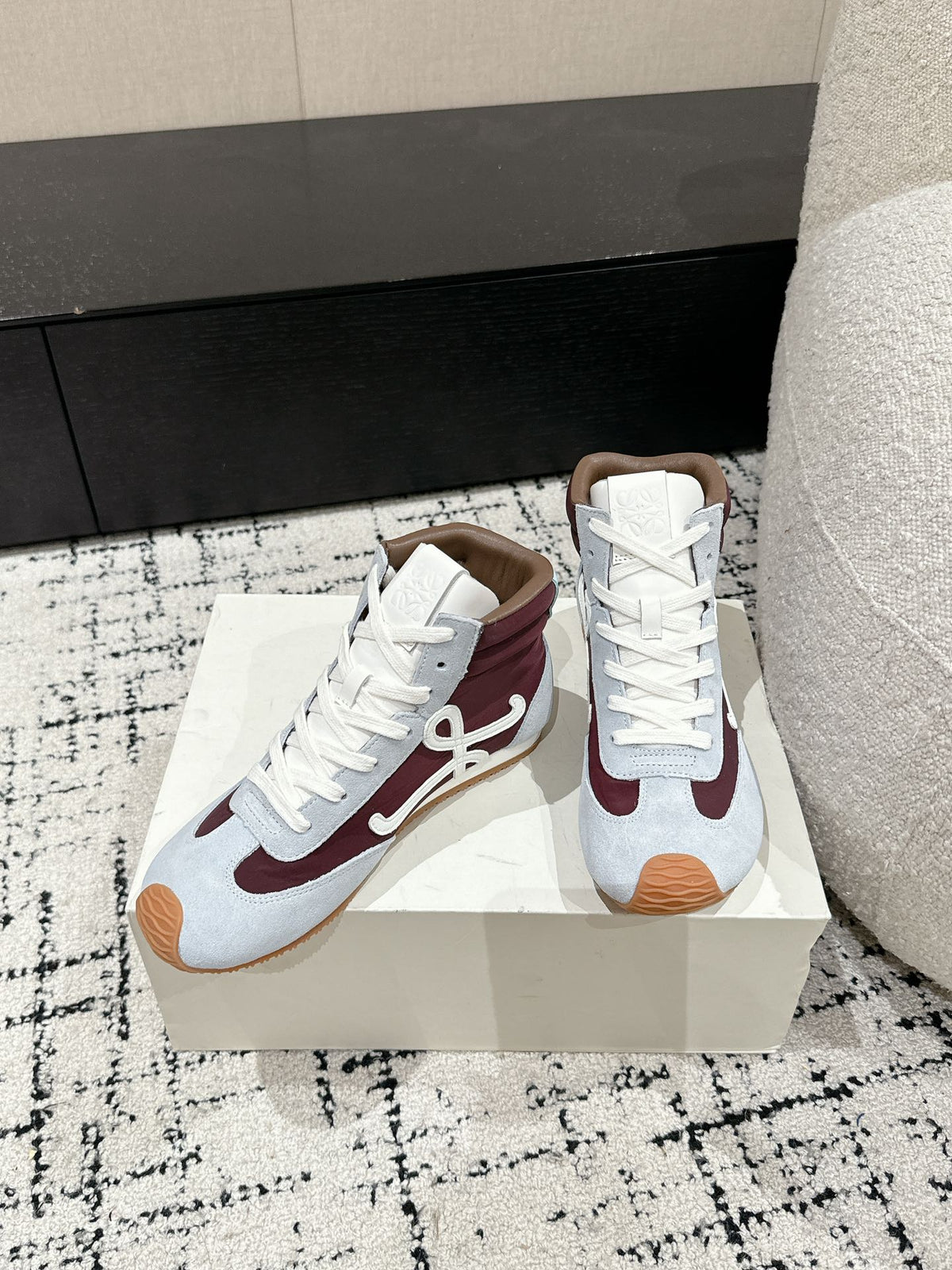 Loewe Flow Runner 2.0 Runway Sneakers – 25SS