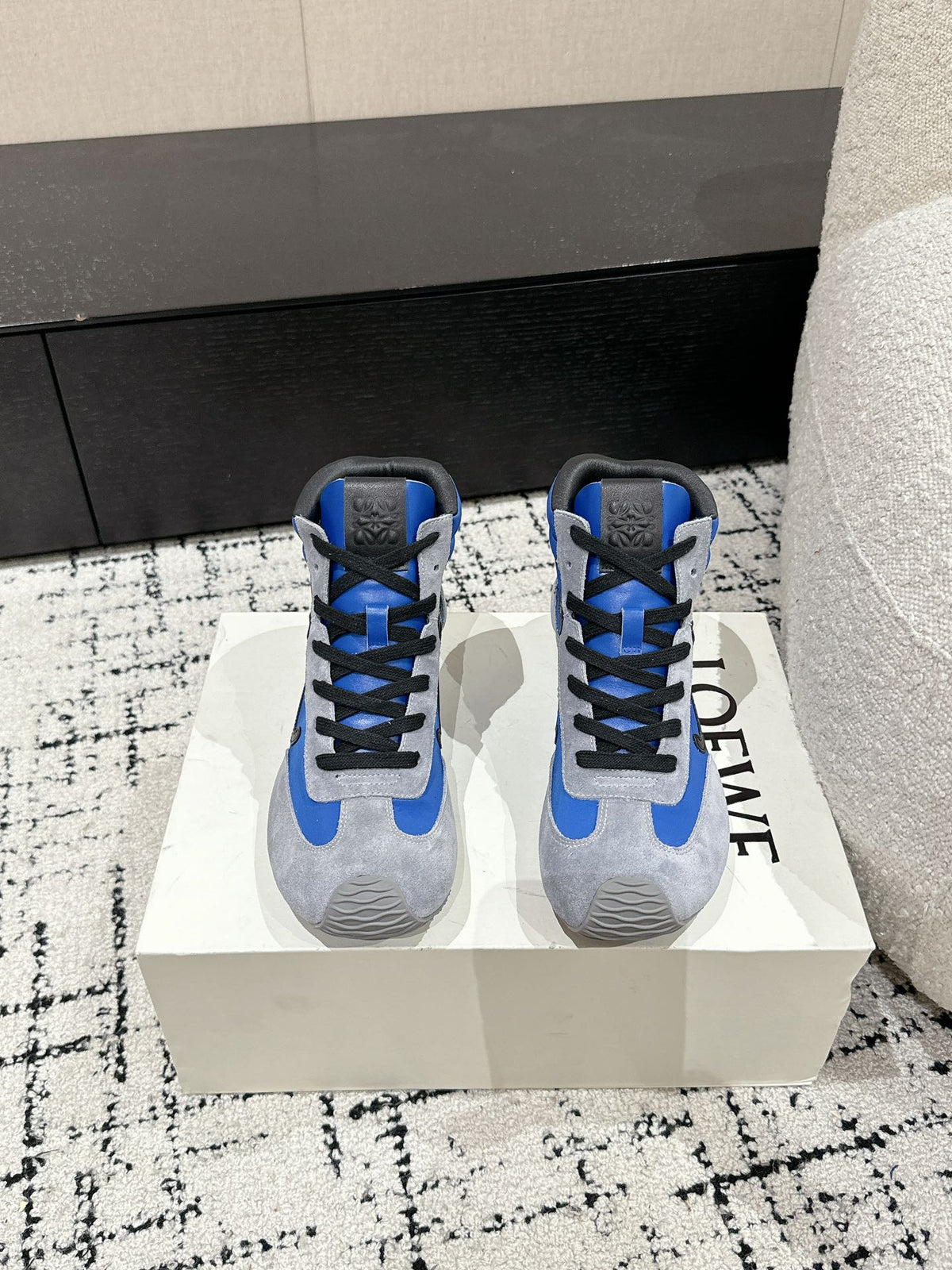 Loewe Flow Runner 2.0 Runway Sneakers – 25SS