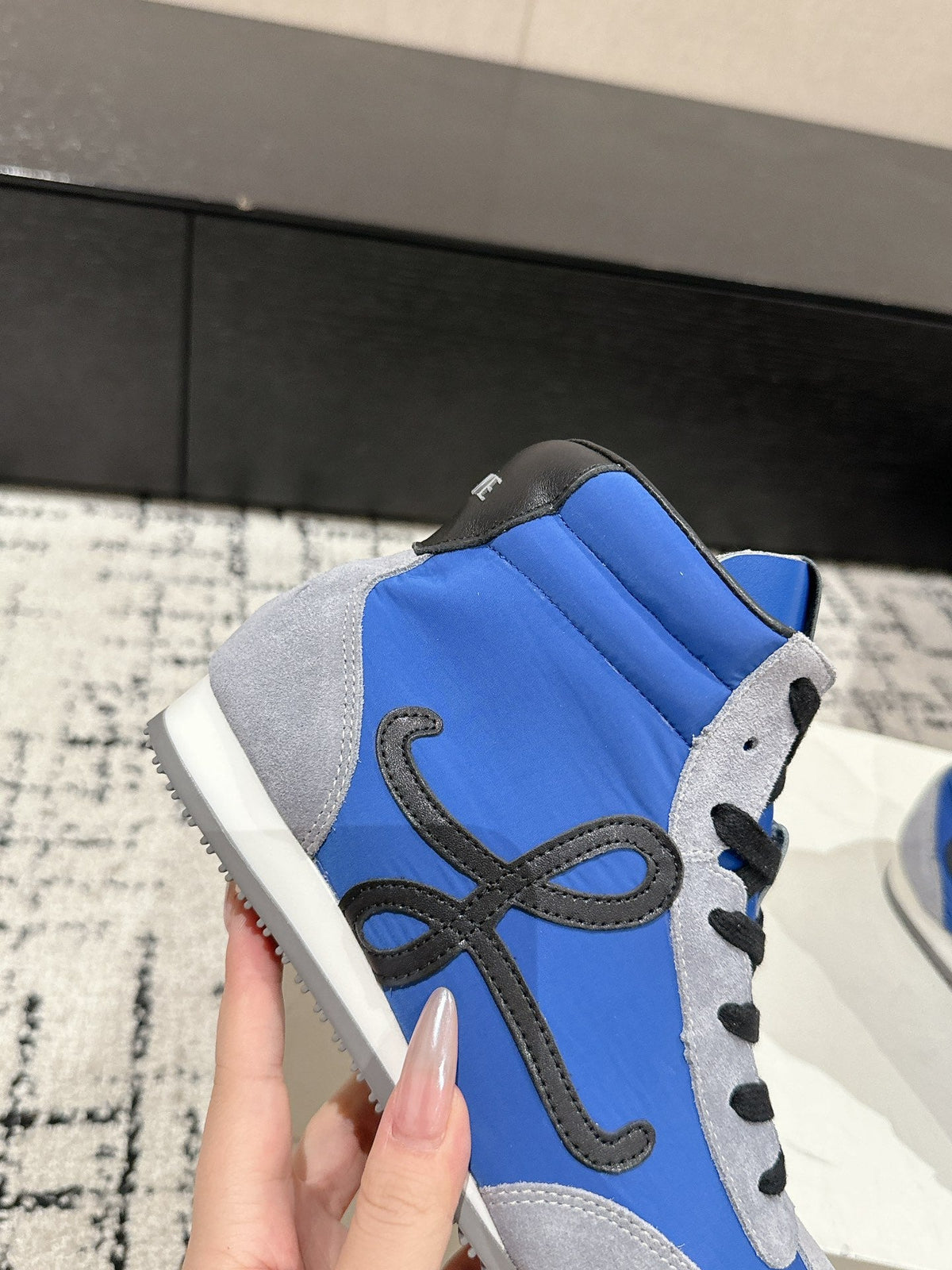 Loewe Flow Runner 2.0 Runway Sneakers – 25SS