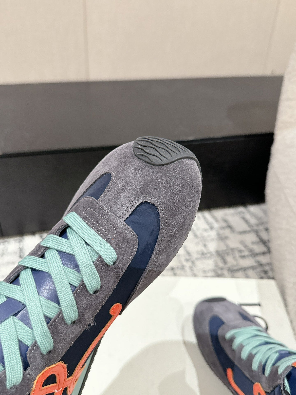 Loewe Flow Runner 2.0 Runway Sneakers – 25SS