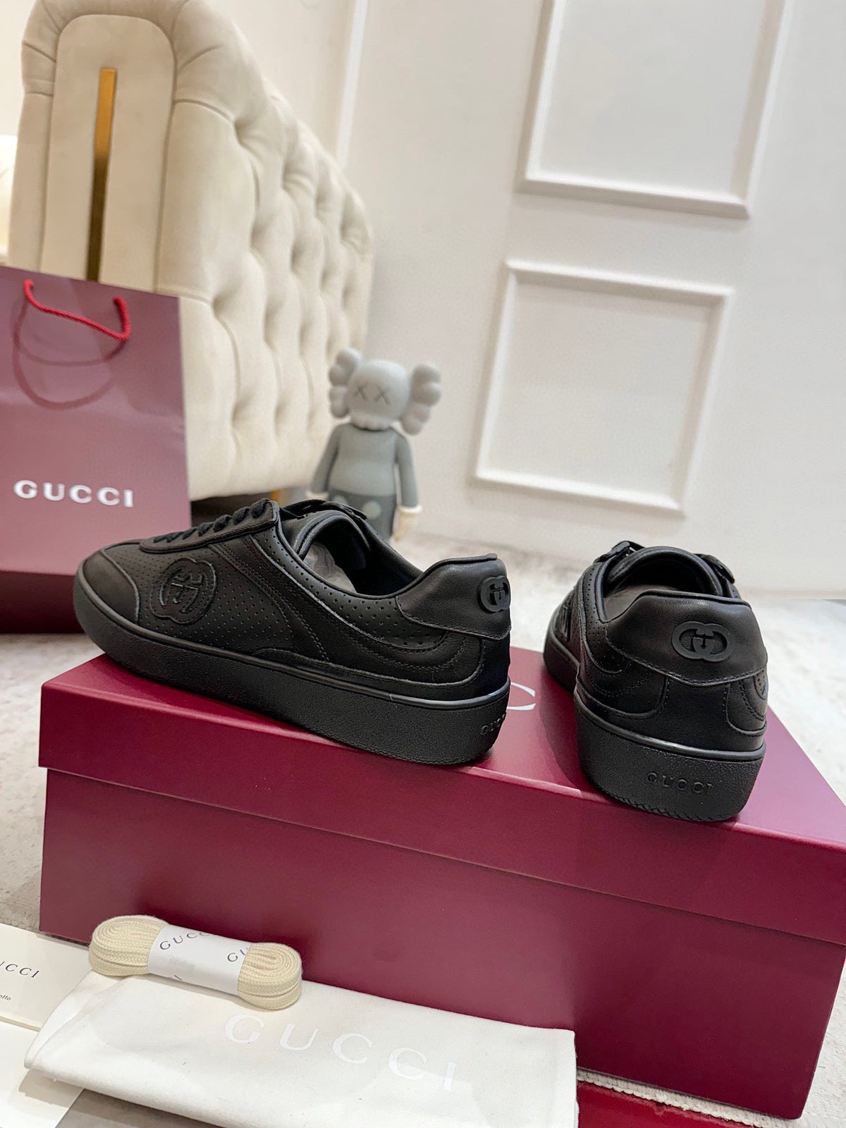 Gucci Retro German Training Sneakers
