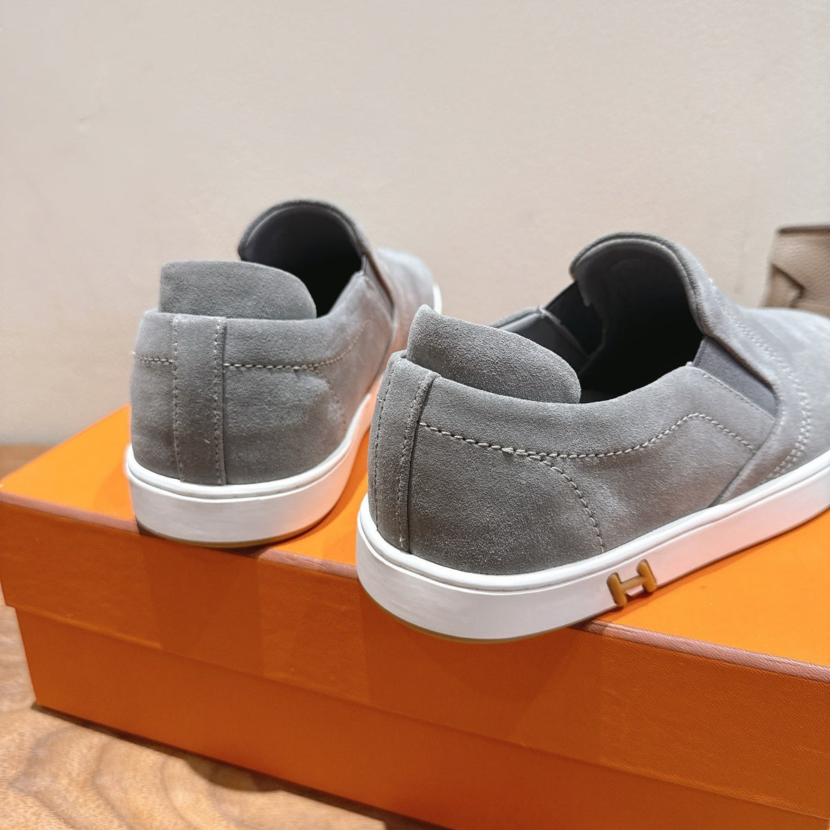Hermès Classic Lightweight Couple's Slides – SS25