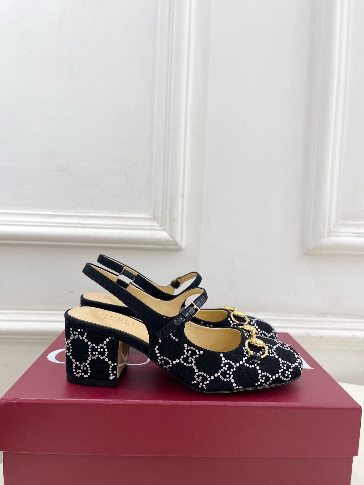 Gucci Classic Horsebit Rhinestone Slingback Sandals – 25SS
