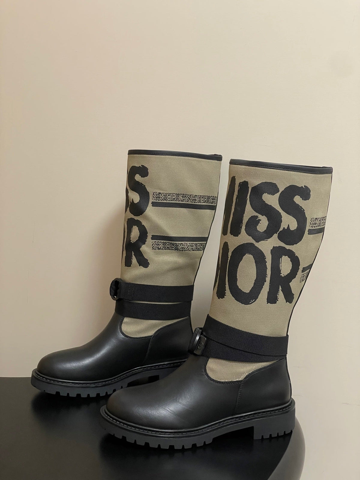 Dior D-Major Graffiti Mid-Tube Combat Boots – Autumn/Winter Collection