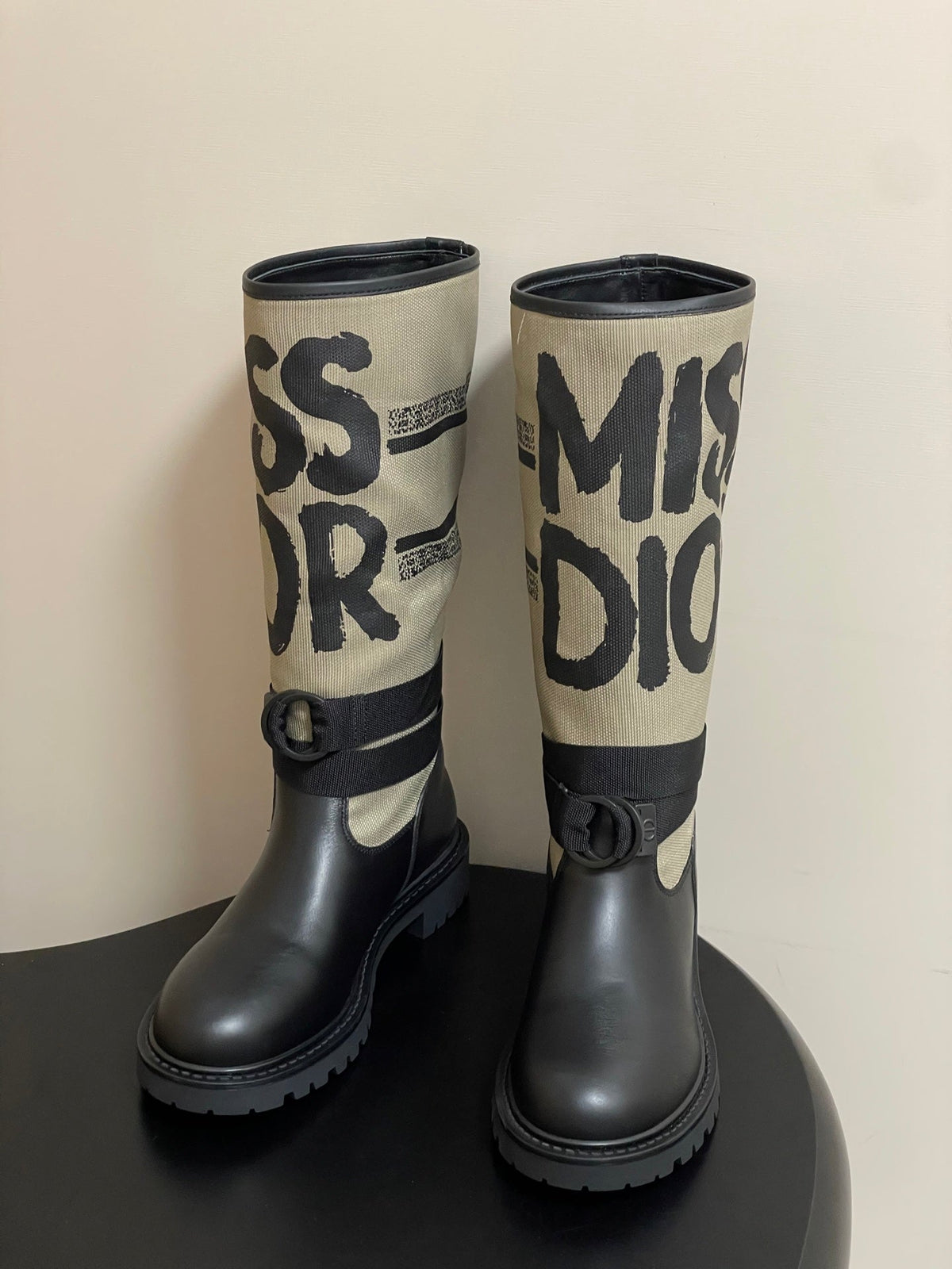 Dior D-Major Graffiti Mid-Tube Combat Boots – Autumn/Winter Collection