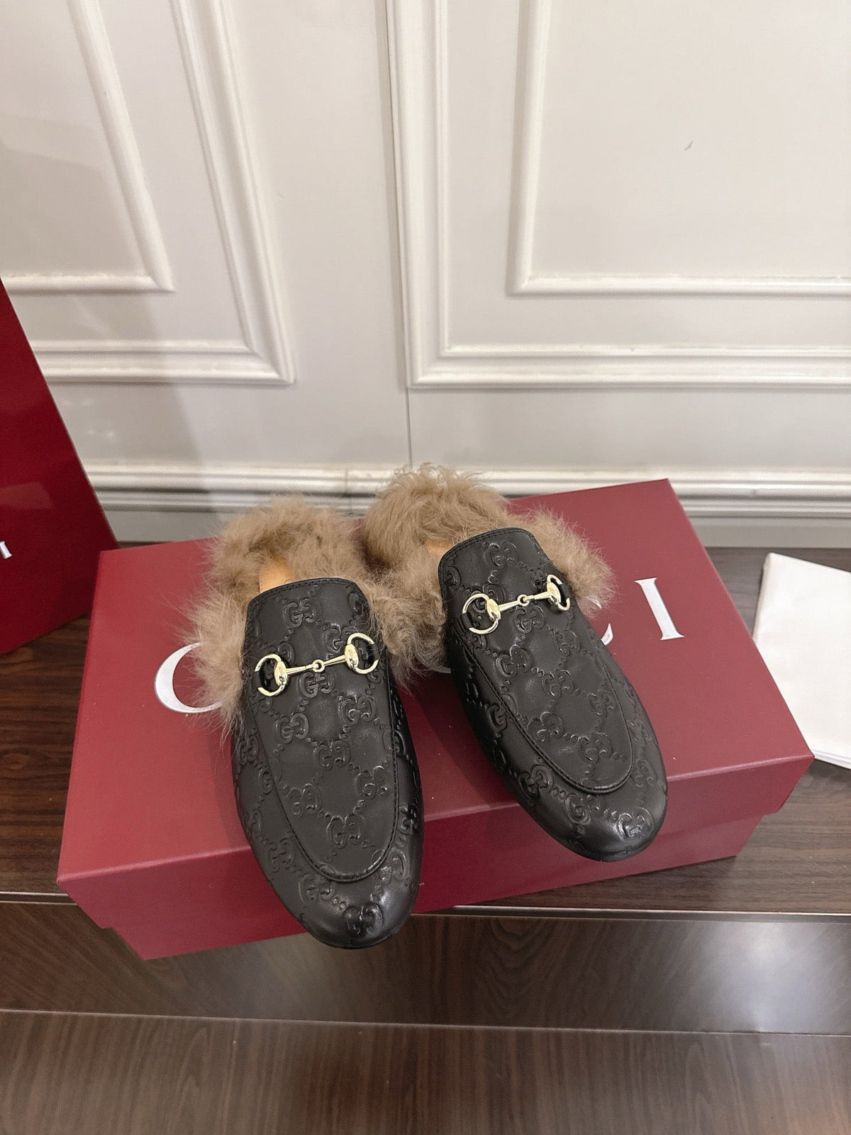 Gucci Tuscan Wool Loafers – Autumn/Winter Must-Have