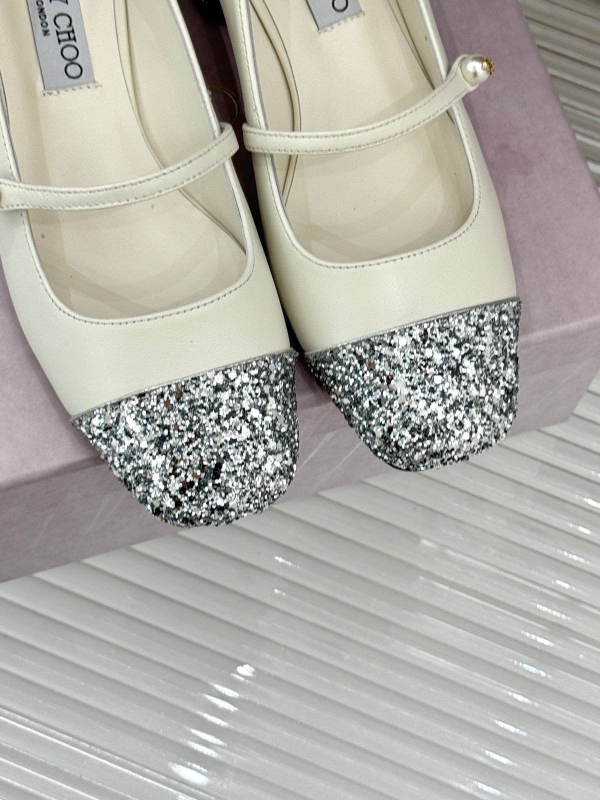 Jimmy Choo Color-block Pearl Mary Jane Heels – 25FW