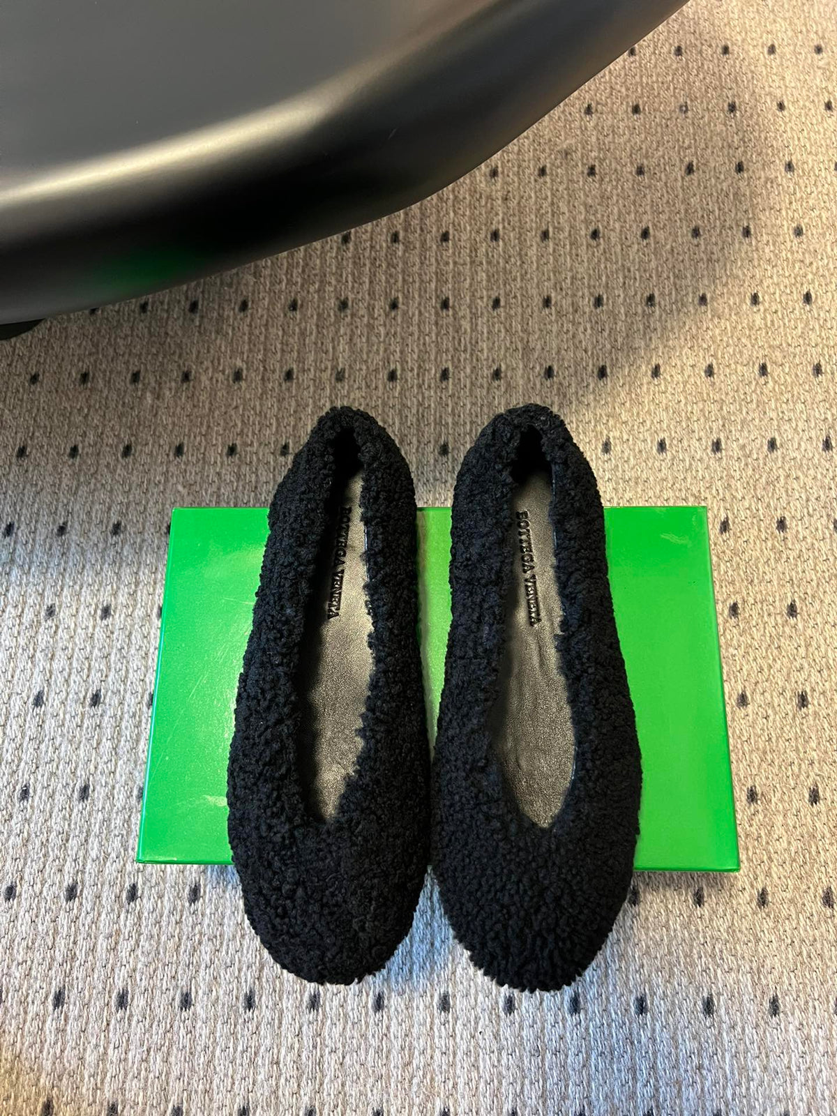Bottega Veneta Furry Ballet Flats – 25SS