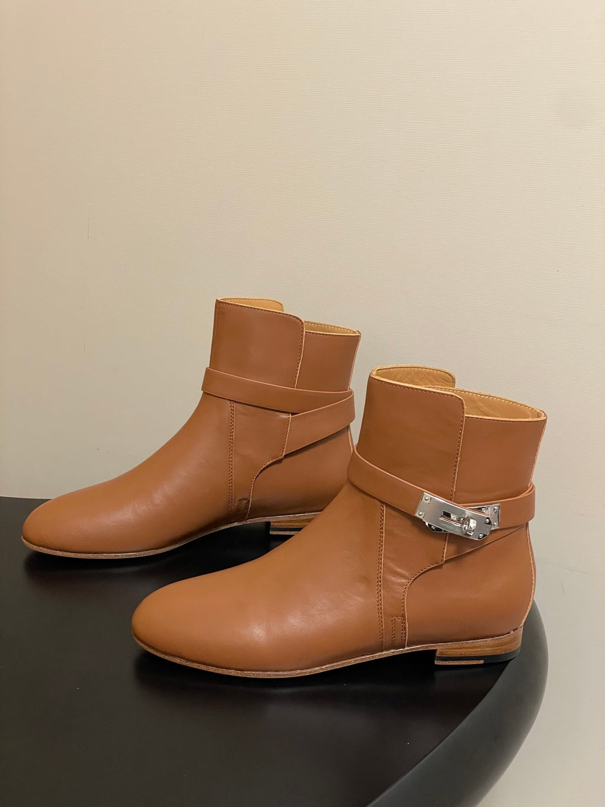 Hermès Neo Kelly Buckle Ankle Boots – 25FW