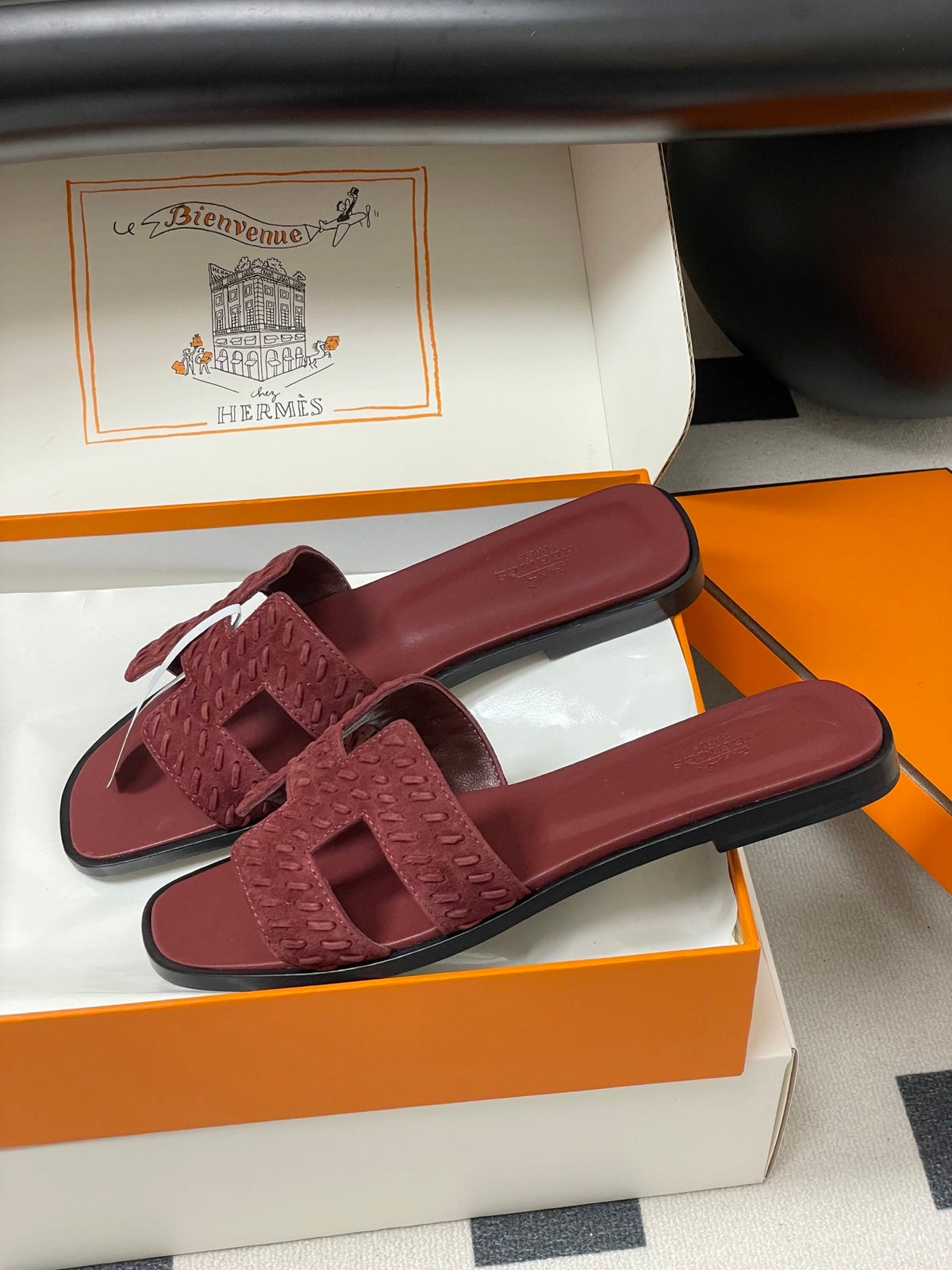 Hermès Oran Woven Suede Sandals – 2025 Collection