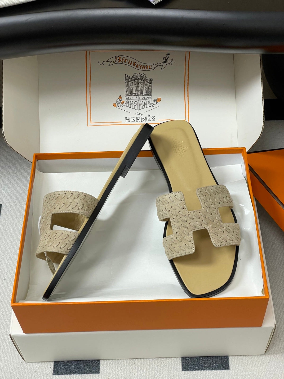 Hermès Oran Woven Suede Sandals – 2025 Collection