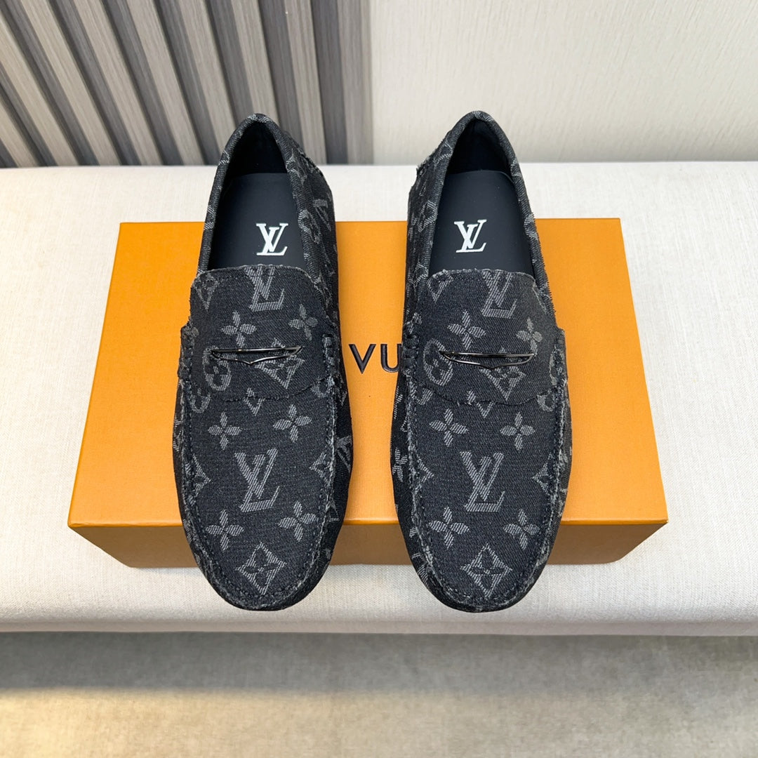 Louis Vuitton Pebbled Leather Driving Shoes