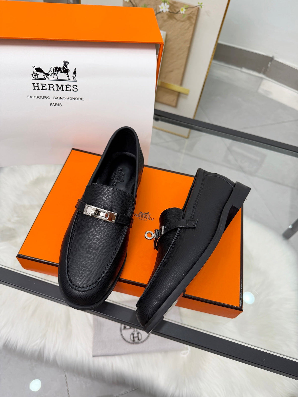 Hermès Classic Leather Sole Sandals