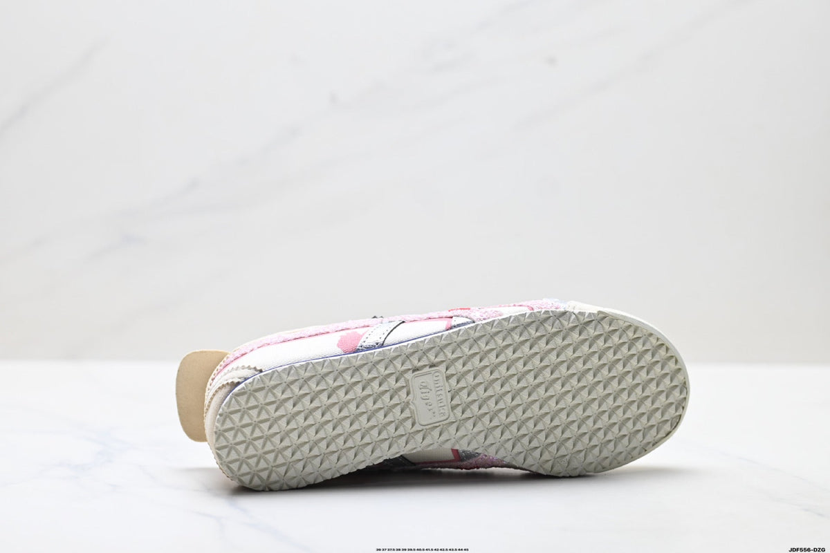Onitsuka Tiger Mexico 66 Slip-On Sneakers