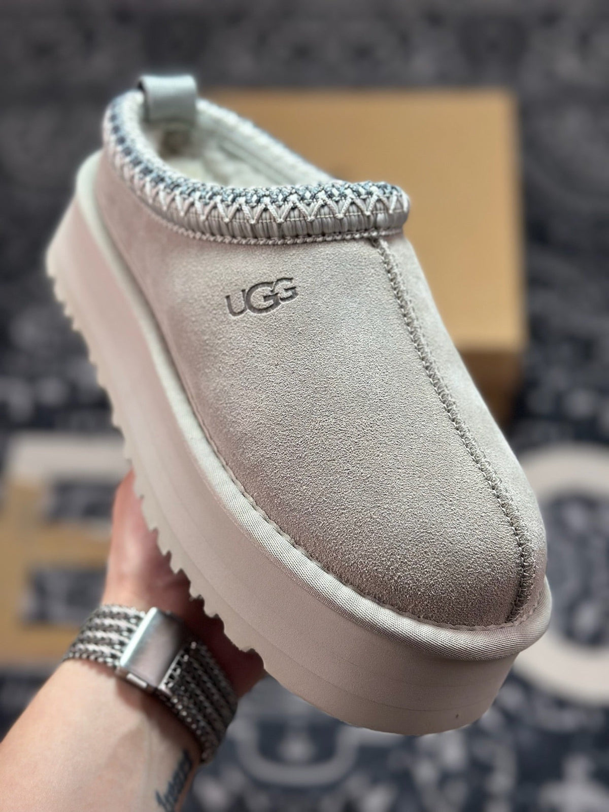 UGG Tazz Platform Snow Boots