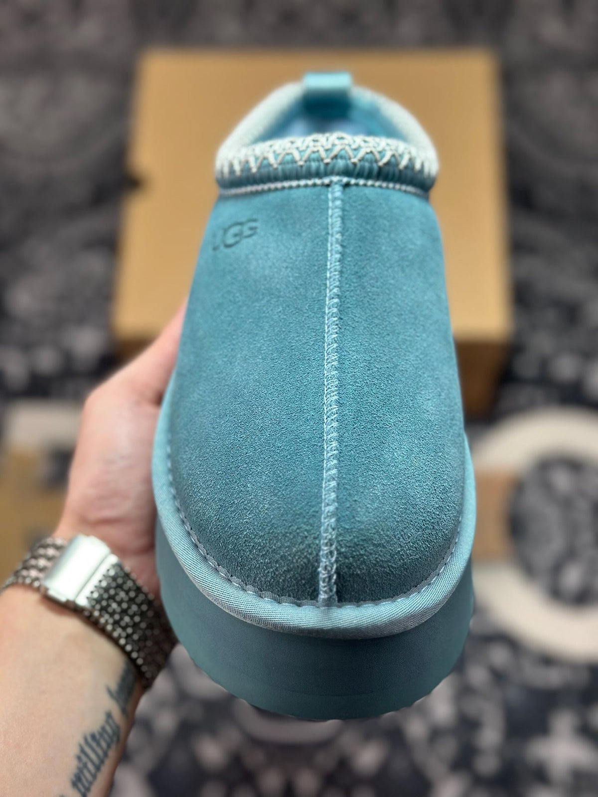 UGG Tazz Platform Snow Boots