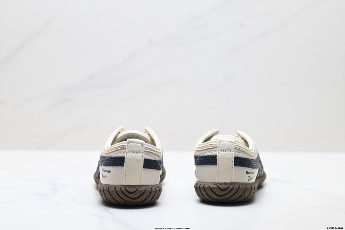 Onitsuka Tiger TSUNAHIKI Slip-On Casual Sneakers