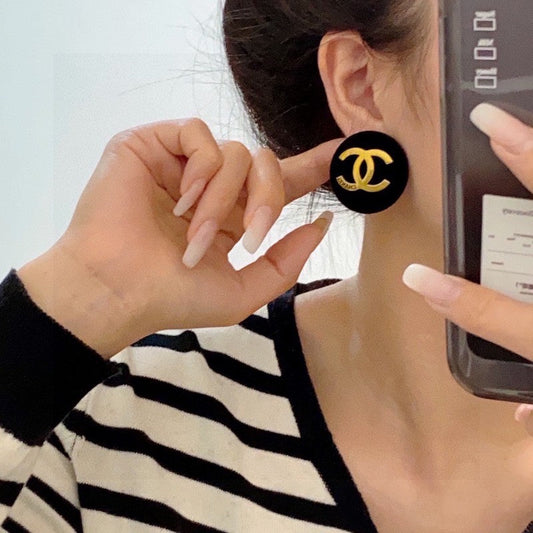 18K Chanel Black Yellow Gold Earrings