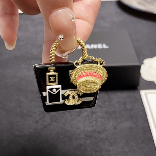 18K Chanel Bag Brooch