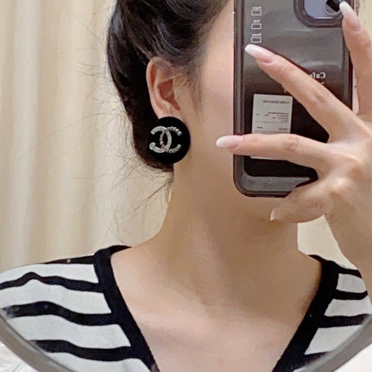 18K Chanel Black Resin Circle Earrings