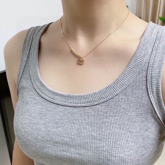 18K Chanel Gold Necklace