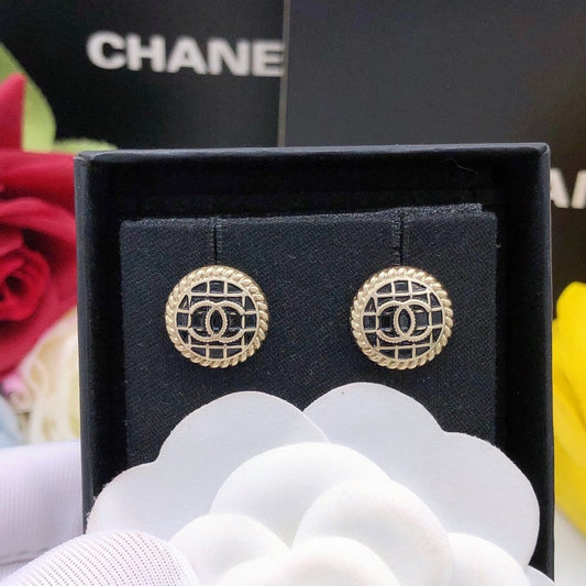 18K Chanel Black & Gold Round Earrings