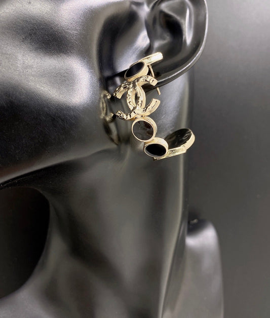 18K Chanel Black Crystals Earrings
