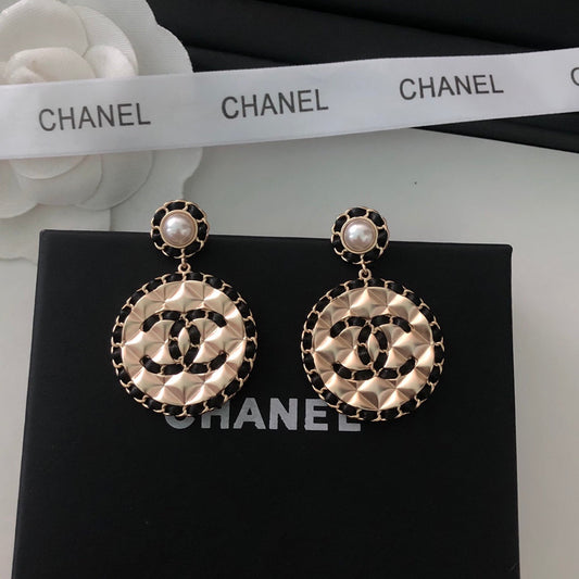 18K Chanel Leather Round Earrings