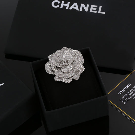18K Chanel Camellia Diamonds Brooch