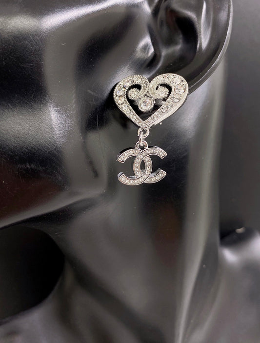 18K Chanel Heart Diamond Earrings