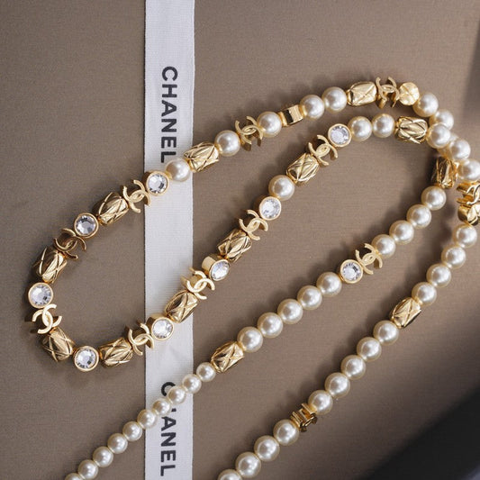 18K Chanel 26C Crystal Long Necklace