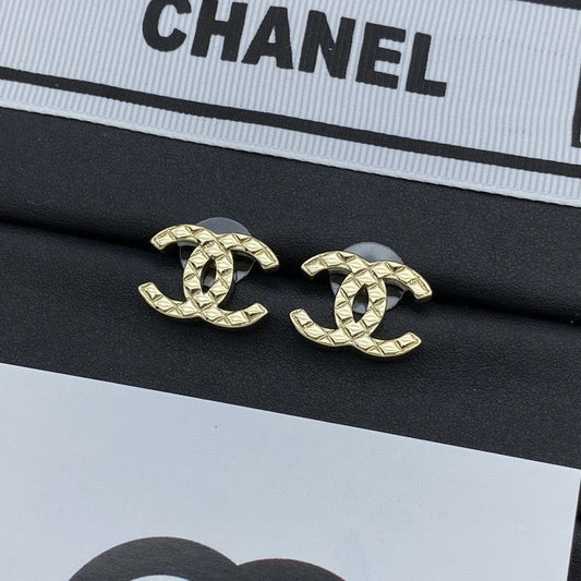 18K Chanel Classic Earrings