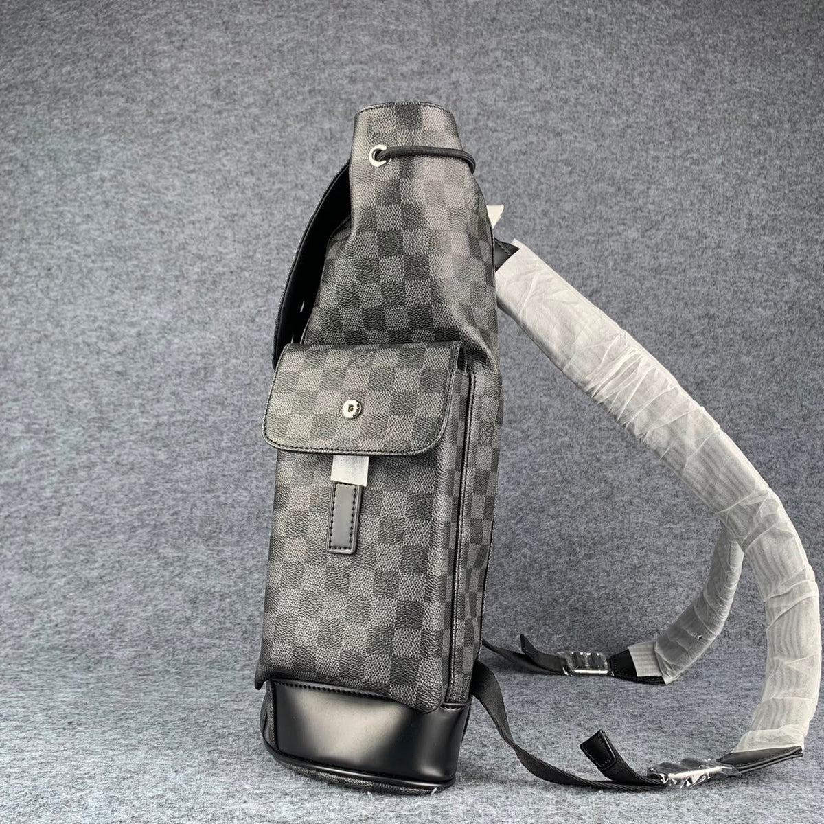 LV CHRISTOPHER DAMIER GRAPHITE PM 'Grey/BLACK'