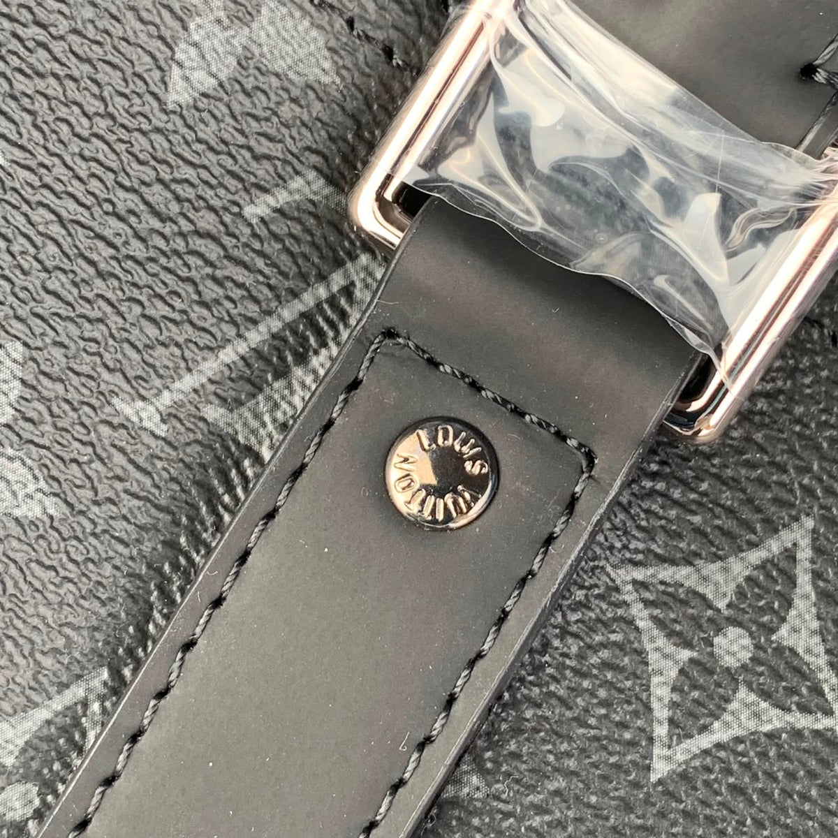 LV KEEPALL BANDOULIERE  ECLIPSE 50