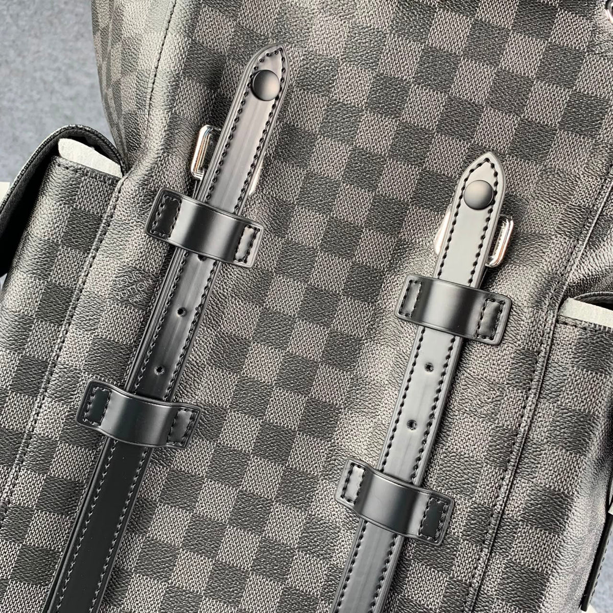 LV CHRISTOPHER DAMIER GRAPHITE PM 'Grey/BLACK'