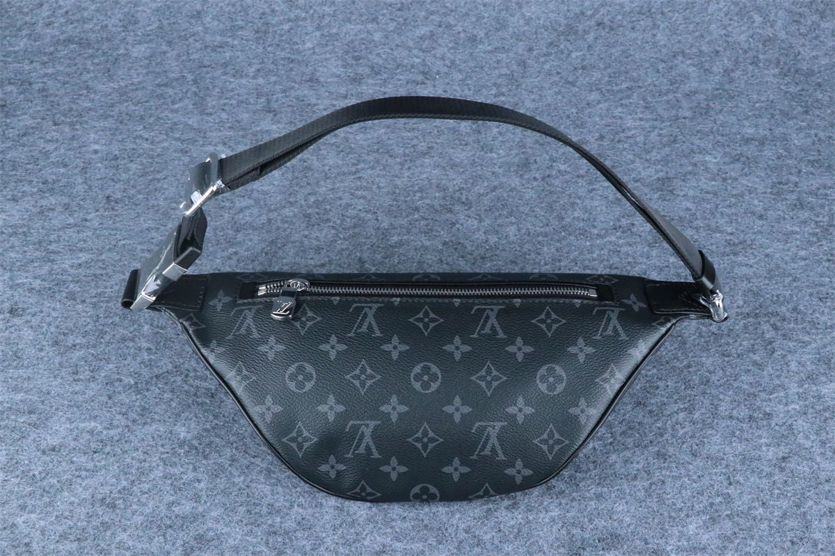 LV Discovery Bumbag Pm 'Black Monogram Eclipse Canvas'