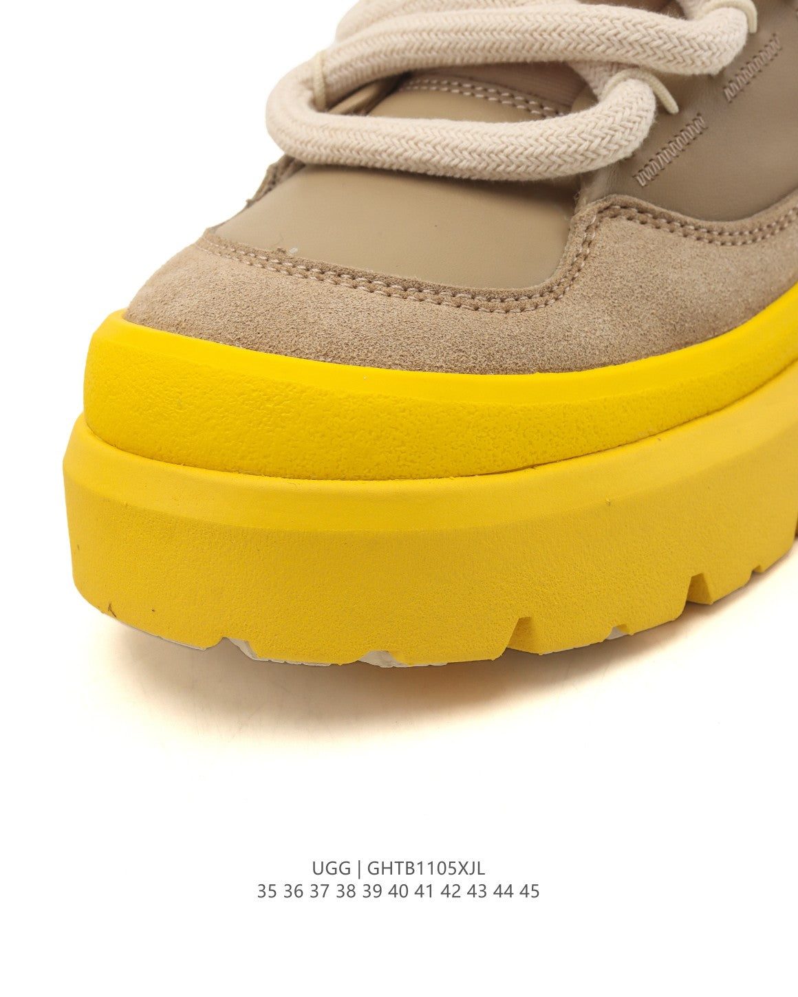 UGG Retro Low-Top Ankle Boots