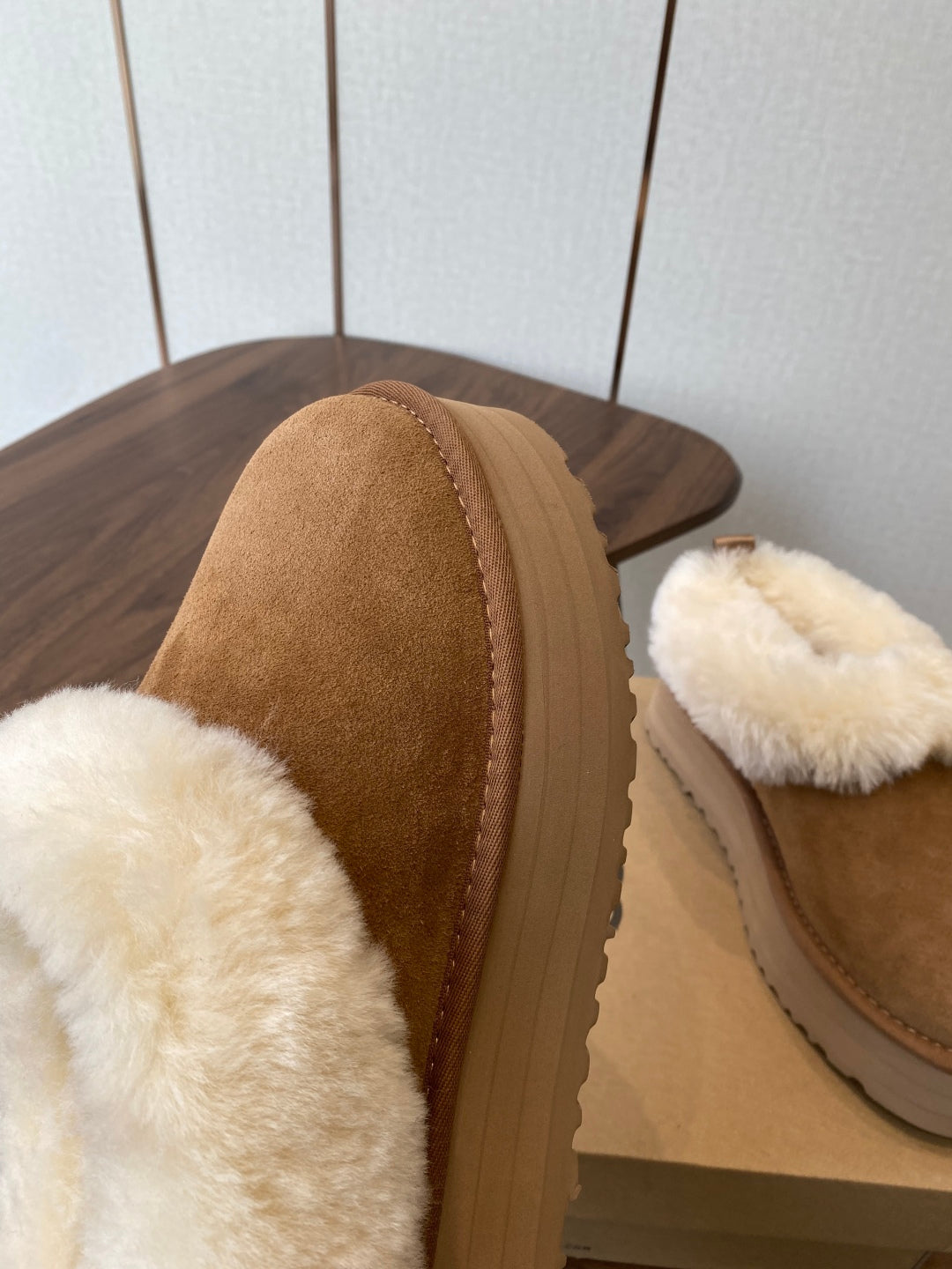 UGG Tazzler Sheep Wool Slippers – Autumn/Winter Collection
