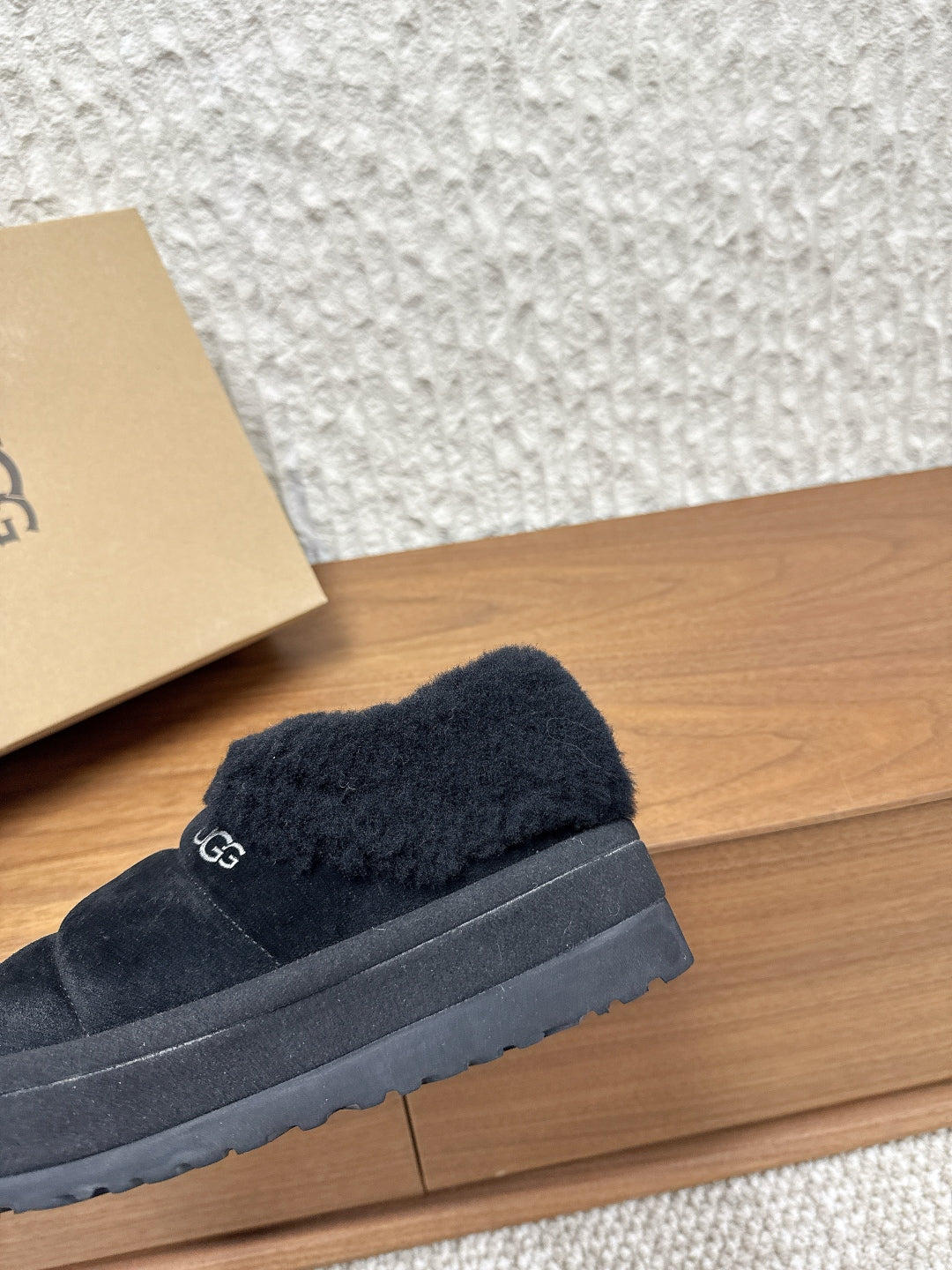 UGG Sheepskin Fur-Lined Slippers – Autumn/Winter Collection