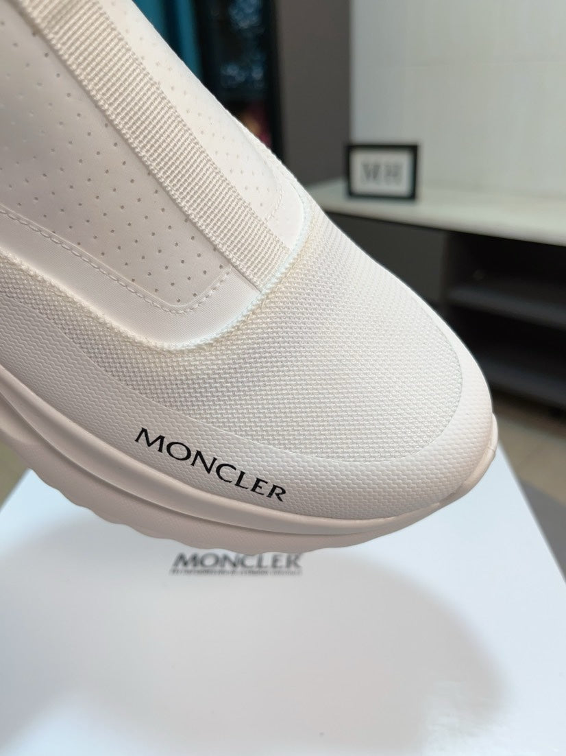 Moncler Calfskin Lace-Up Casual Sneakers